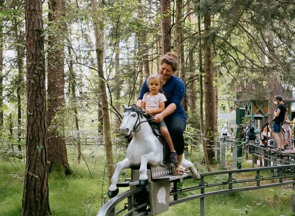 2024-07-08 Märchenwald Pferdereitbahn-2