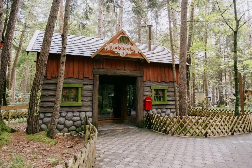 2024-07-08 Märchenwald Rotkäppchen-2