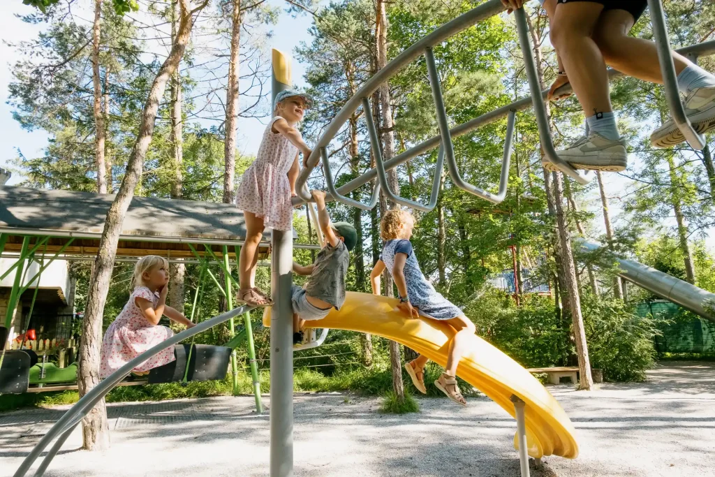 2024-07-08 Märchenwald Spielplatz-3