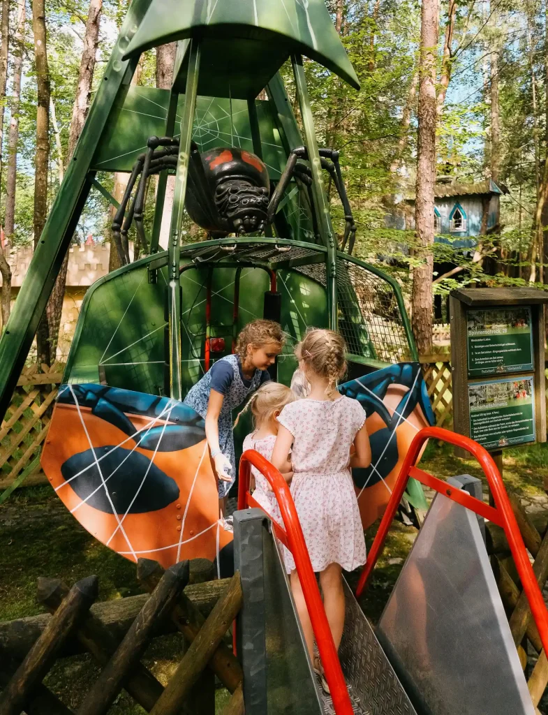 2024-07-08 Märchenwald Spinnenschreck-1