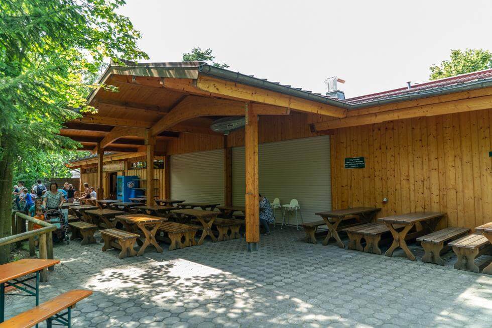 Waldimbiss-Biergarten